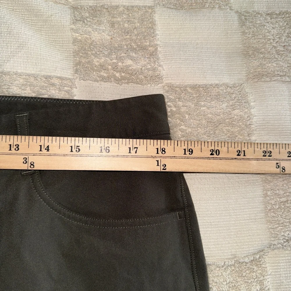 Vuori Meta™ Pant Athletic Slim Fit 31.5” size‎ 36